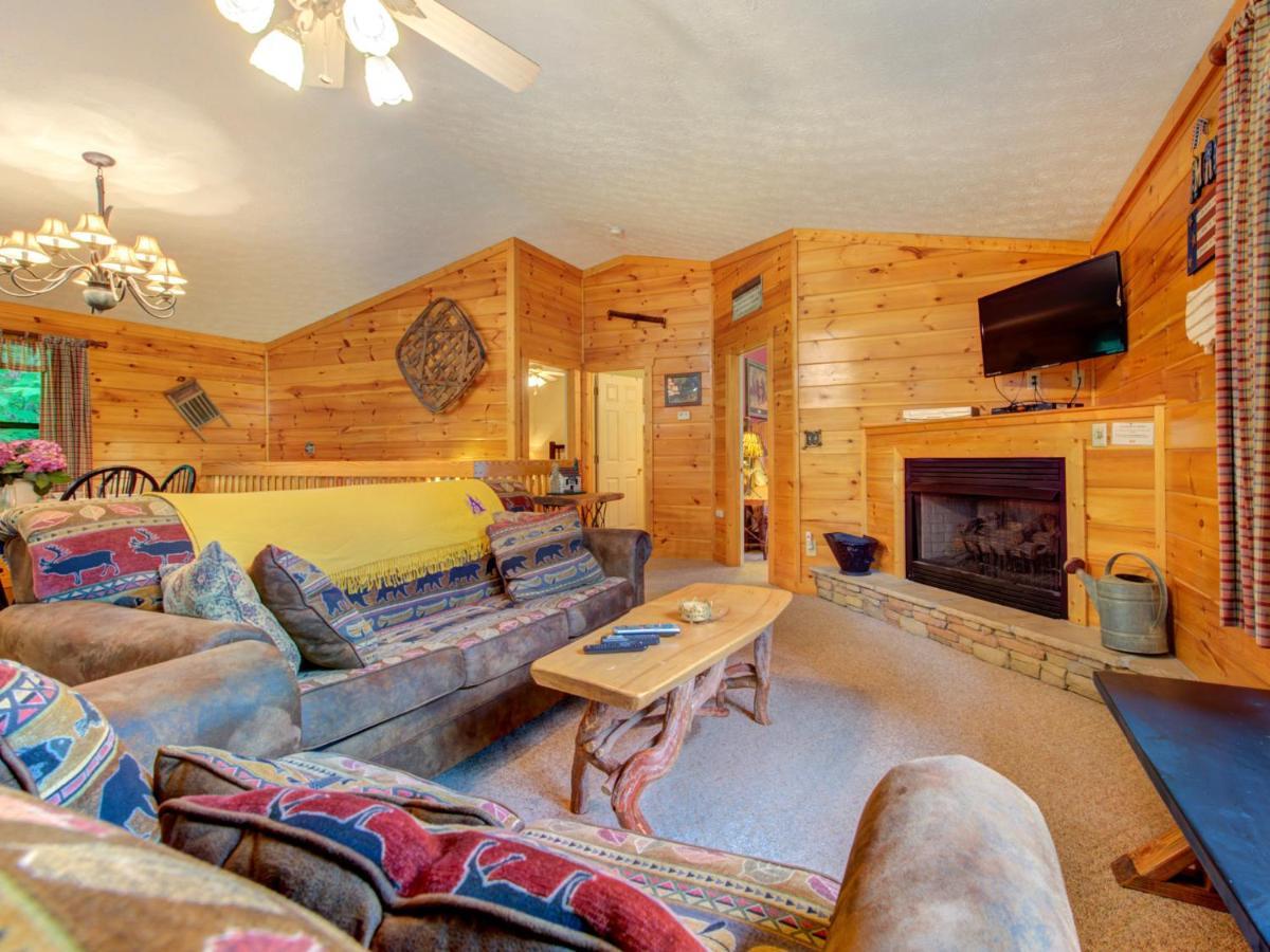 Great Expectations, 3 Bedrooms, Fireplace, Pool Table, Hot Tub, Sleeps 10 Гатлинбург Экстерьер фото